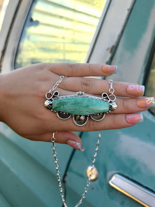 RTS ★ Big Is Beautiful Bar Necklace