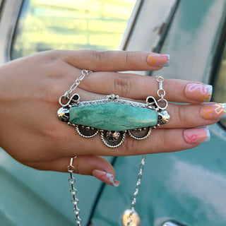 RTS ★ Big Is Beautiful Bar Necklace