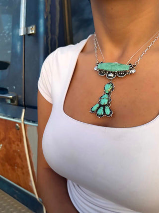 RTS ★ Big Is Beautiful Bar Necklace