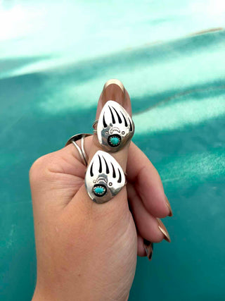 RTS ★ Lucky Bear Paw Ring