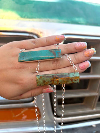 RTS ★ Perfectly Proportioned Bar Necklace