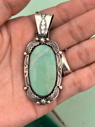 RTS ★ It's A Vibe Pendant