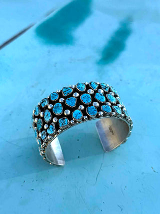 RTS ★ Dancing Lines Cuff
