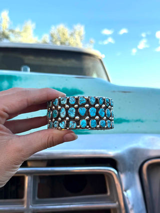 RTS ★ Dancing Lines Cuff