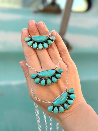 RTS ★ A Cup Of Ambition Necklace
