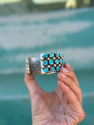 RTS ★ Dancing Lines Cuff
