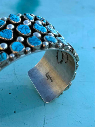 RTS ★ Dancing Lines Cuff