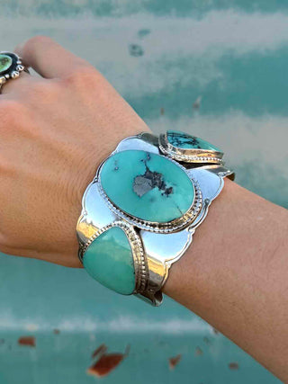 RTS ★ Big Up Your Energy Cuff
