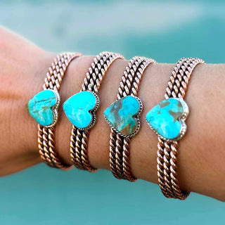 RTS ★ Heart On The Line Cuff