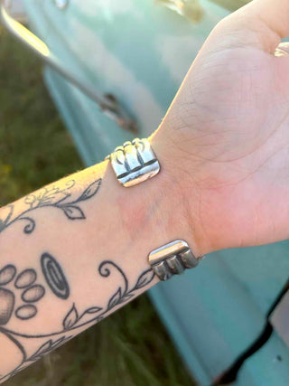 RTS ★ Cosmic Dust Cuff