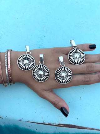 RTS ★ Total Eclipse Necklace