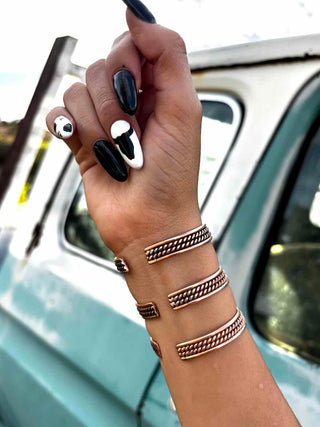 RTS ★ Copped A Baddie Cuff