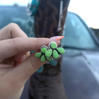RTS ★ Fleur Green Studs