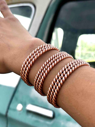 RTS ★ Twisted Love Copper Cuff