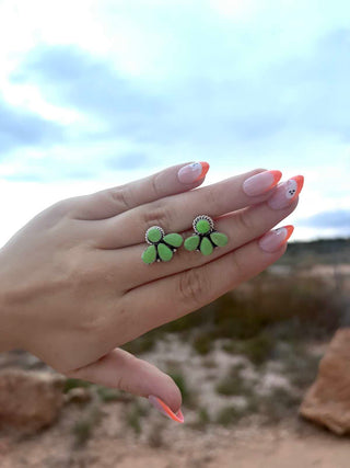 RTS ★ Fleur Green Studs