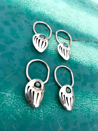 RTS ★ Lucky Bear Paw Key Chain Holder