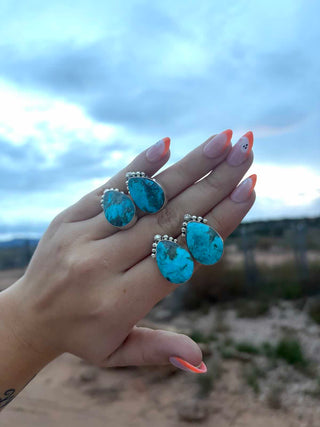RTS ★ Chunky Drop Studs