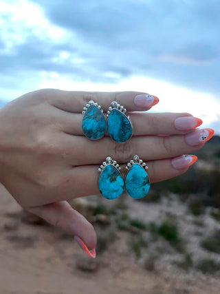 RTS ★ Chunky Drop Studs
