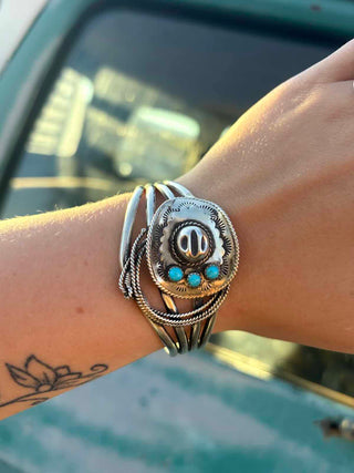 RTS ★ Lasso Me Up Cuff