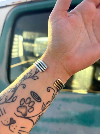 RTS ★ Lasso Me Up Cuff