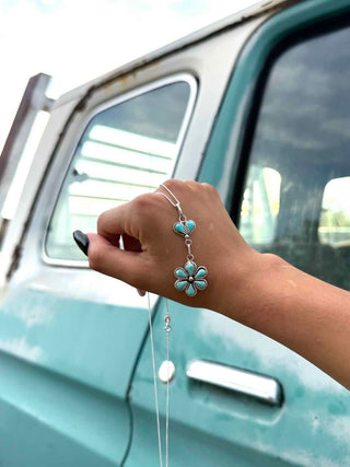 RTS ★ The Spring Drop Necklace