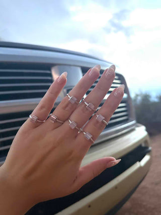 RTS ★ Square Lined Up Pink Shell Ring