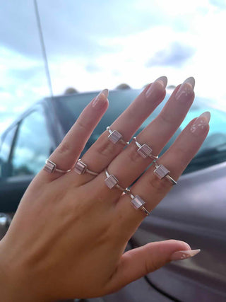 RTS ★ Square Lined Up Pink Shell Ring