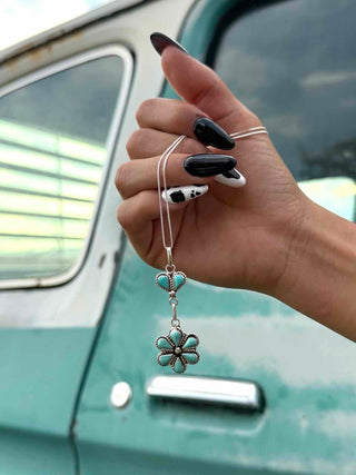 RTS ★ The Spring Drop Necklace
