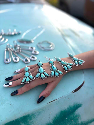 RTS ★ Front And Center Necklace
