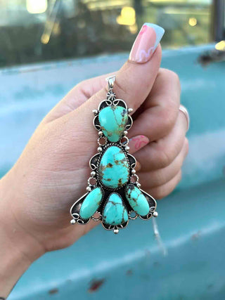 RTS ★ Front And Center Necklace