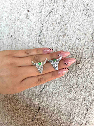 RTS ★ So TT Buffalo Studs