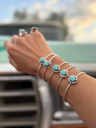 RTS ★ Beautiful Thang Cuff ★ Blue