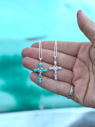 RTS ★ Cross My Heart Necklace