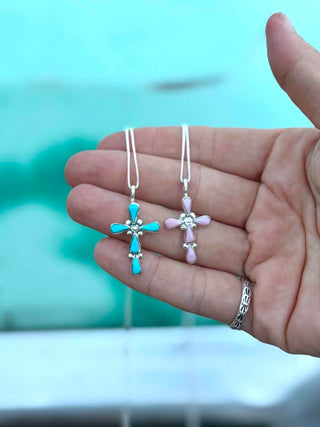 RTS ★ Cross My Heart Necklace
