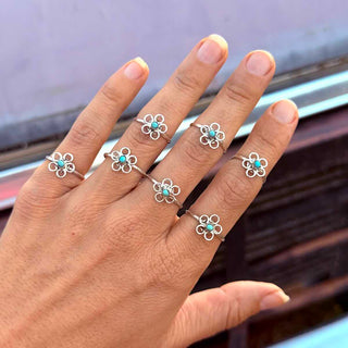 RTS ★ Soft Petals Ring