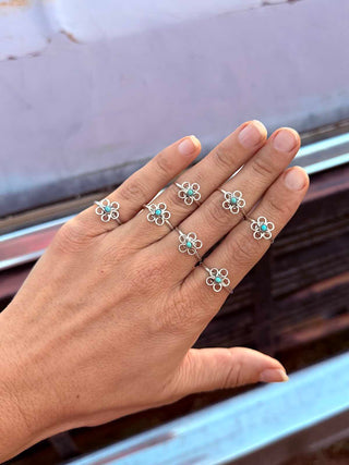 RTS ★ Soft Petals Ring