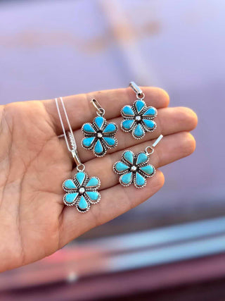 RTS ★ The Spring Blossom Necklace