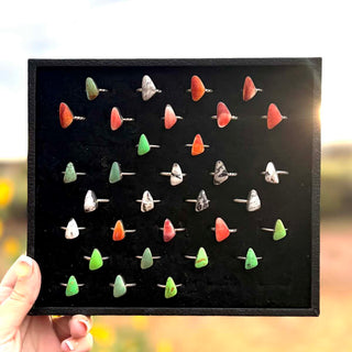 RTS ★ Unique Triangle Twisted Stacker ★ SALE