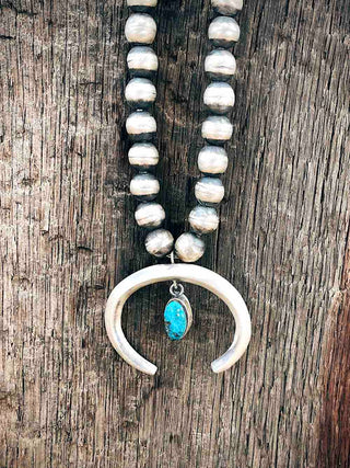RTS ★ Naja Pearl Necklace