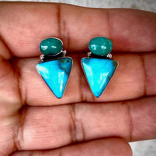 RTS ★ Triangle + Stone Studs