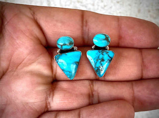 RTS ★ Triangle + Stone Studs