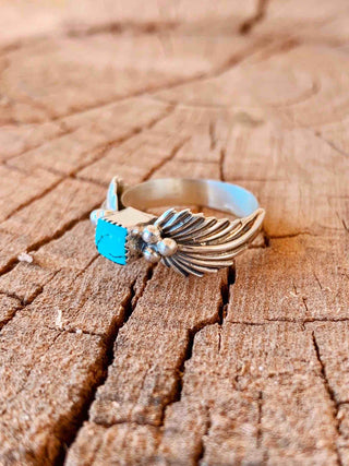 RTS ★ Feather Square Ring
