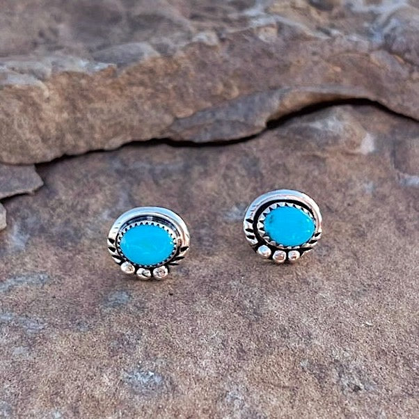 RTS ★ MOONSHINE STUDS