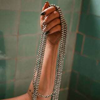 RTS ★ Not Your Grandmas Pearls 6mm