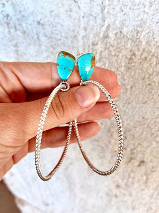 RTS ★ Twist Again Hoops ★ Freeform