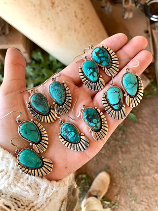 RTS ★ Aubrey Earrings