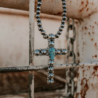 RTS ★ Cross My Heart Pendant