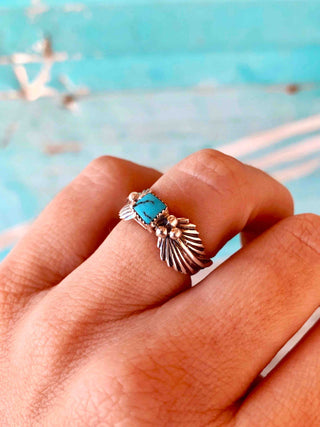 RTS ★ Feather Square Ring