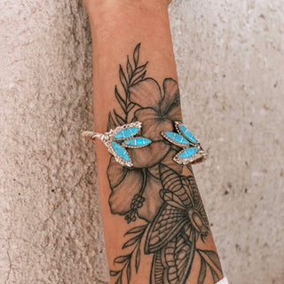 RTS ★ Zuni Three Leaf Blue Cuff