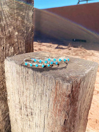 RTS ★ Diamond Row Cuff